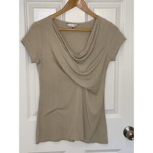 Cabi Women’s Tan / Beige Front Twisted Blouse Scoop Neck Short Sleeve Size Small